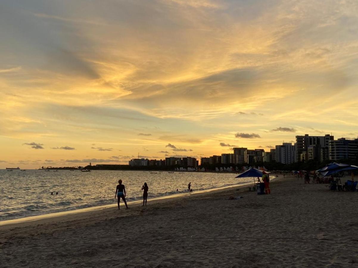 Apartamento Quarto/sala Com Vista P/ O Mar De Pajucara